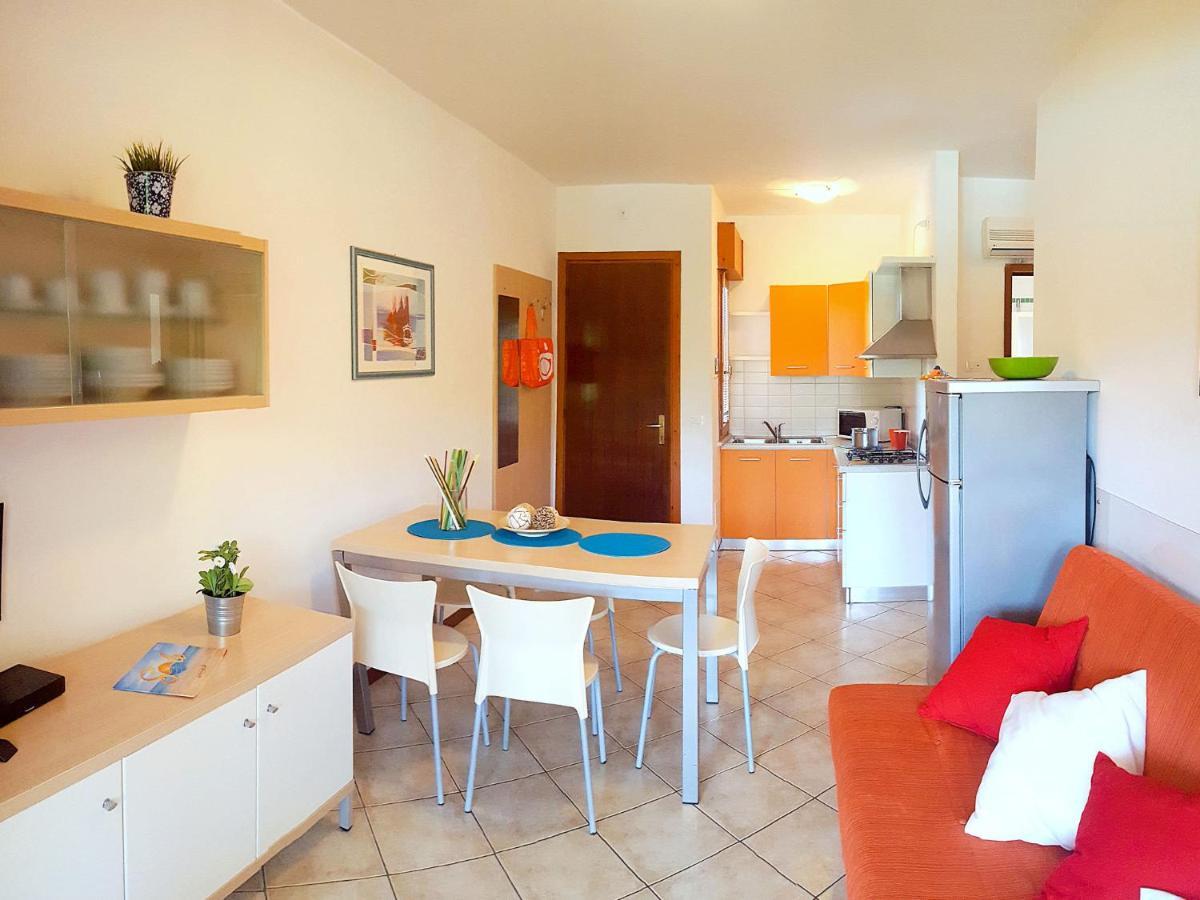 Apartment Villaggio Nautilus-1 By Interhome ビビオーネ エクステリア 写真